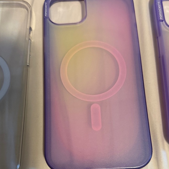 PopSocket Gradient and Clear Phone Cases - Picture 2 of 4